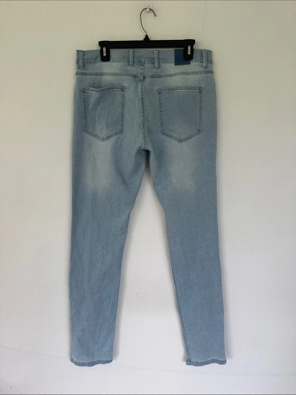 Mugsy Grands light wash spandex stretch men’s slim fit jeans size 34x36